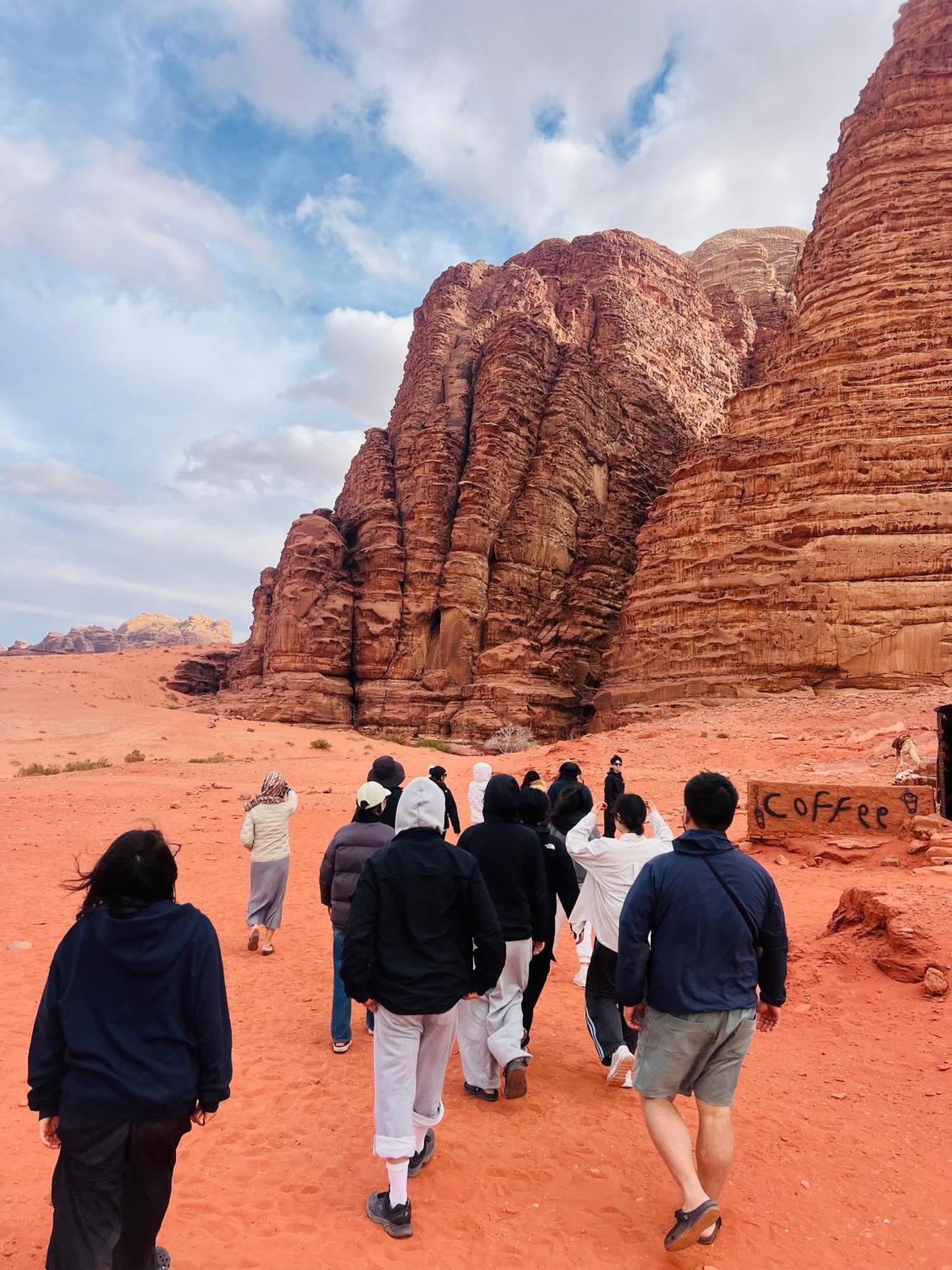 Wadi Rum Sunrise Camp Exteriér fotografie